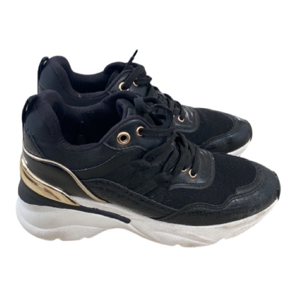 ALDO Black and Gold 👟 - Picture 3 of 7